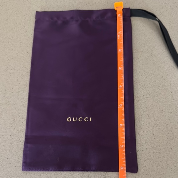 Gucci Satin Sunglass pouch in Rich Purple with Black Tie main image 5